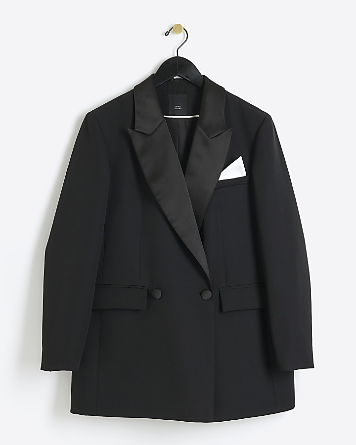 Black pocket square tuxedo jacket