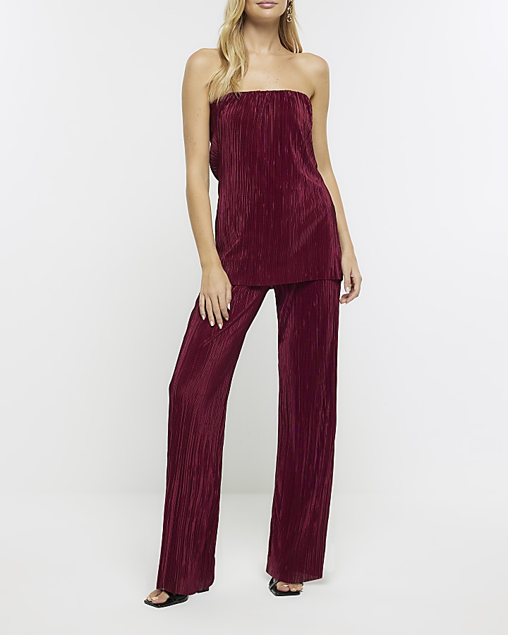 Red plisse flared trousers