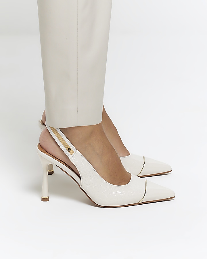 Cream embossed heeled court shoes River Island