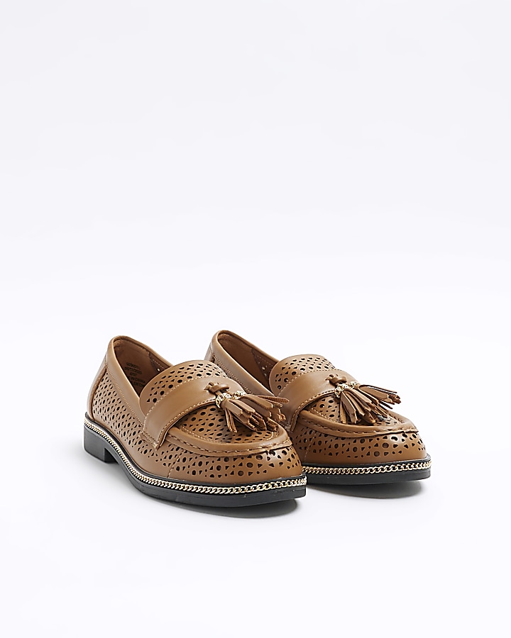 Brown cut out tassel loafers