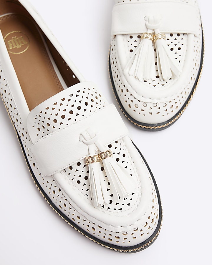 White cut out tassel loafers