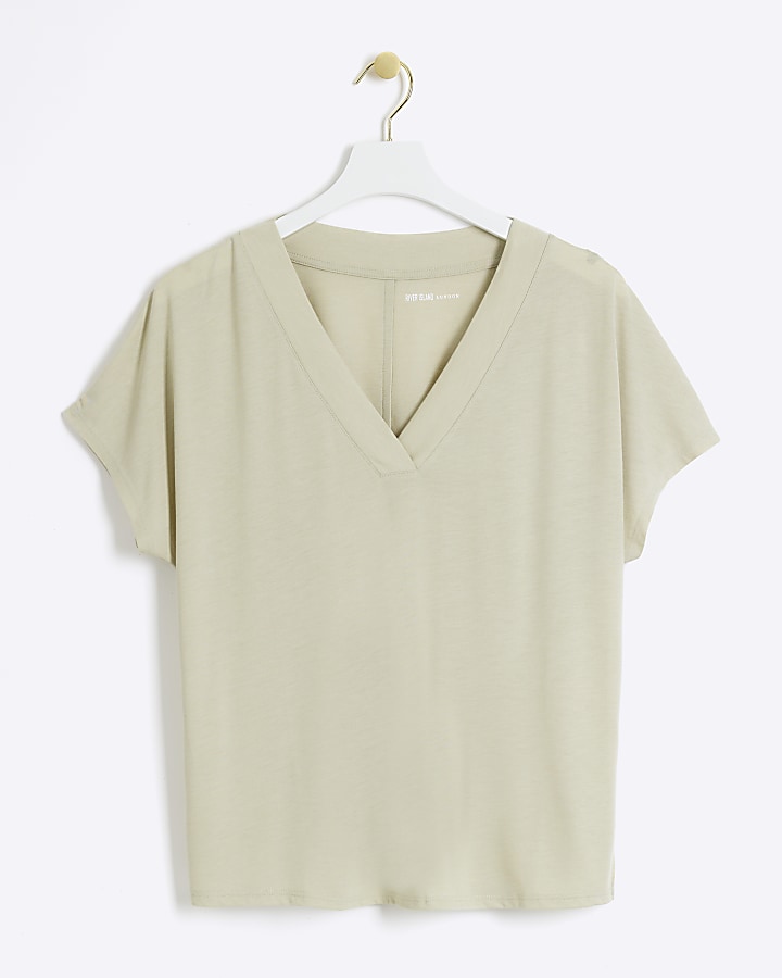 Green V neck tshirt River Island