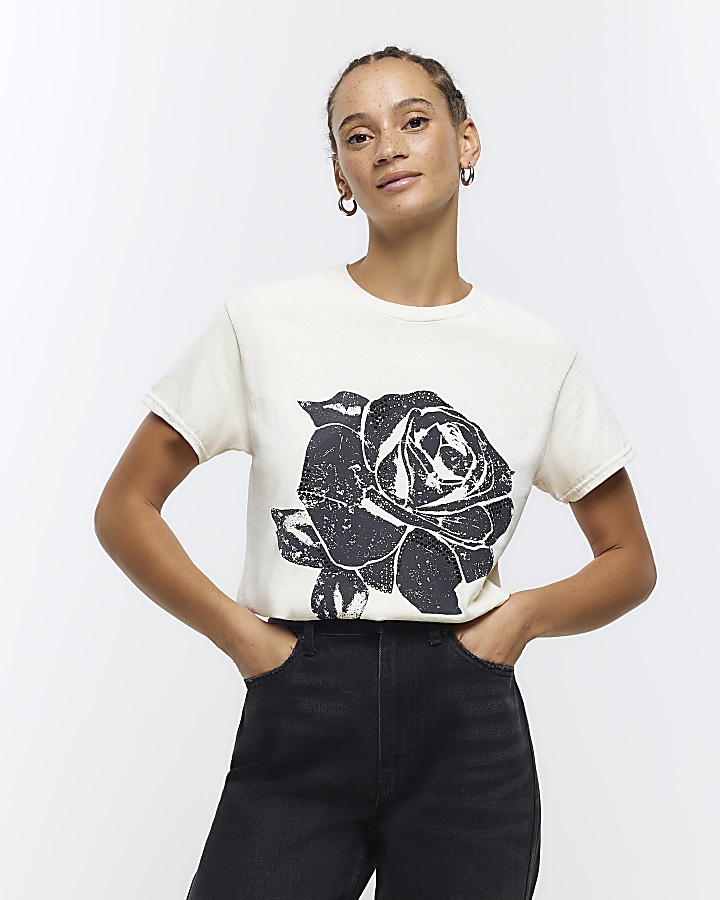 Beige rose graphic t-shirt