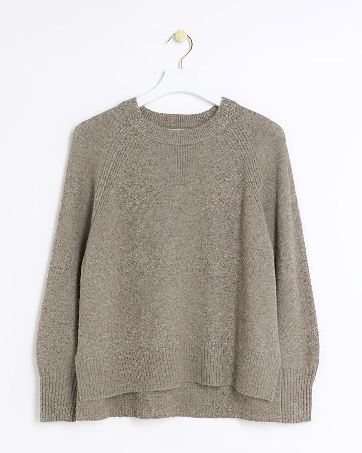 Brown knitted jumper
