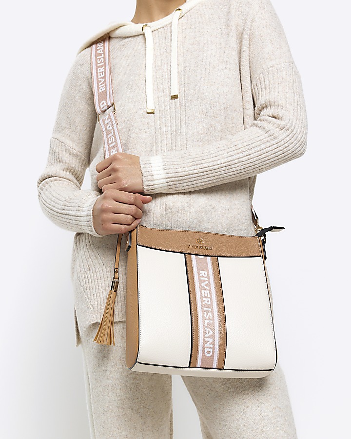 Messenger cross body on sale bags