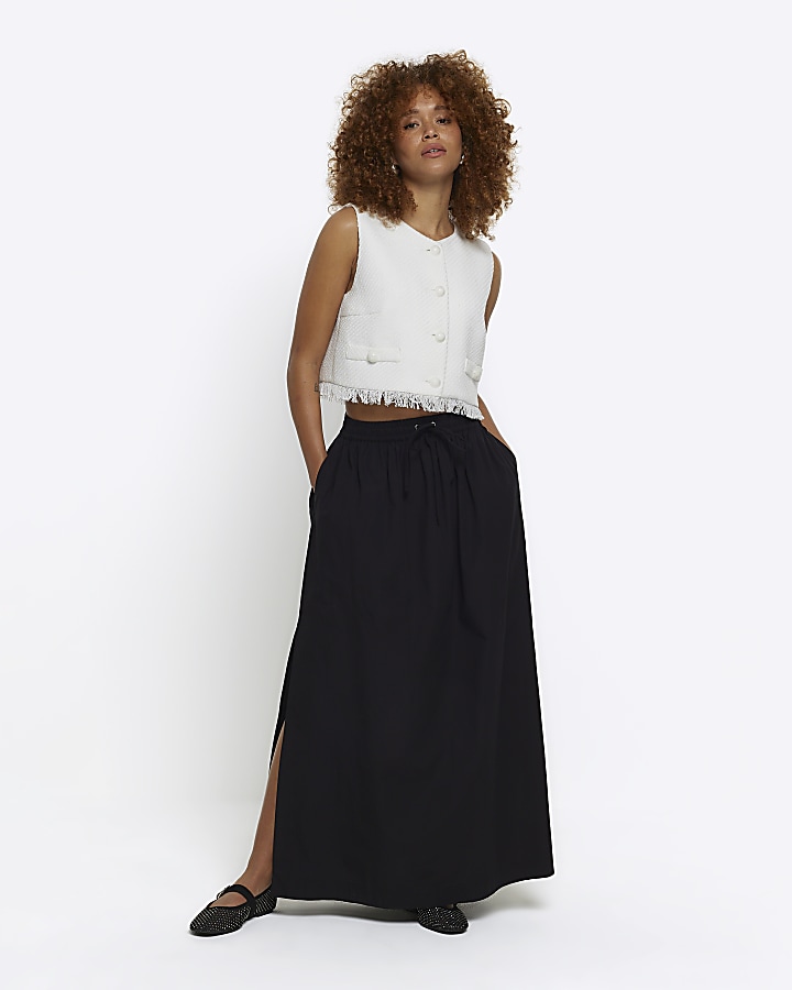 Black cotton maxi 2024 skirt with pockets