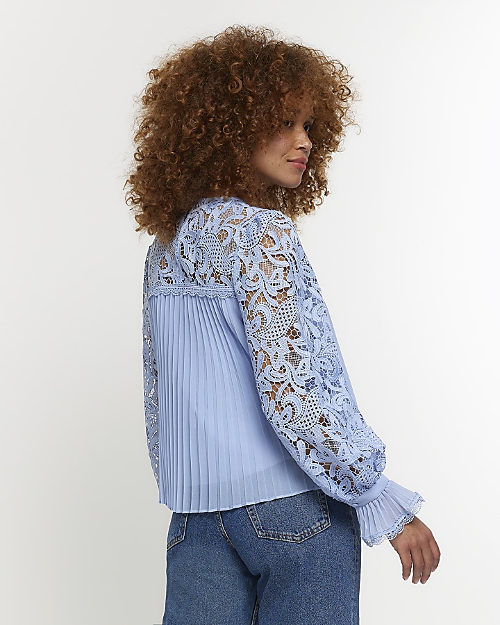 Blue plisse lace sleeve blouse