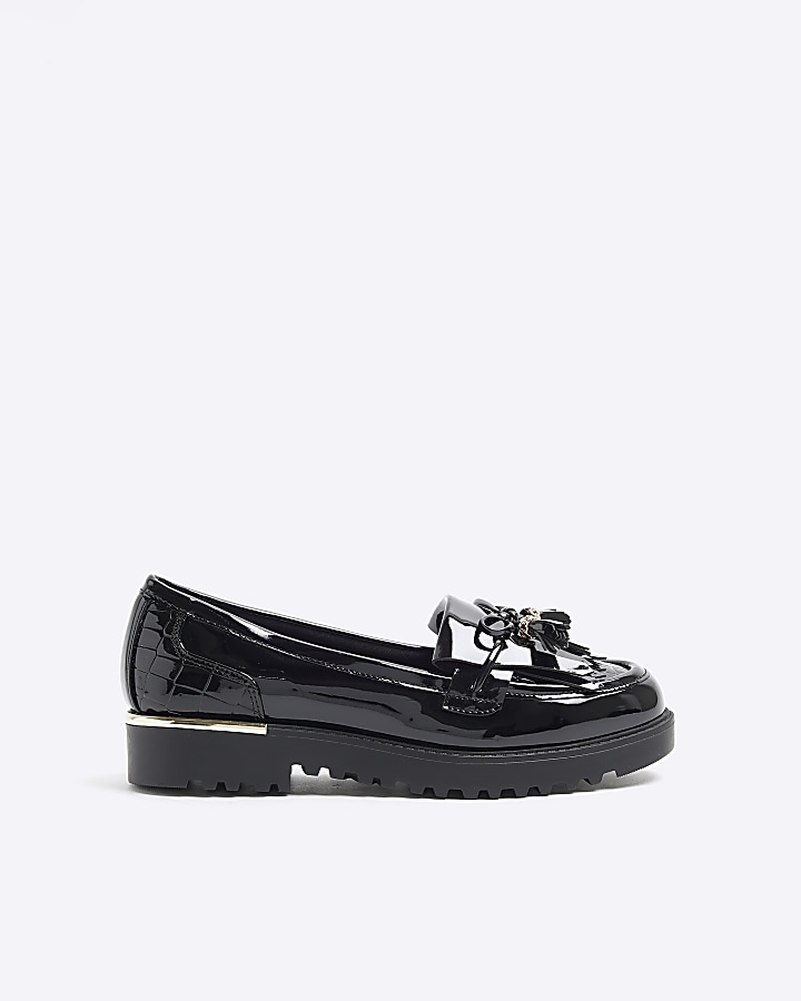 Black bow tassel loafers