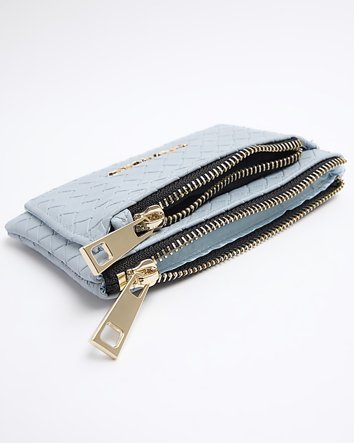 Blue embossed weave purse
