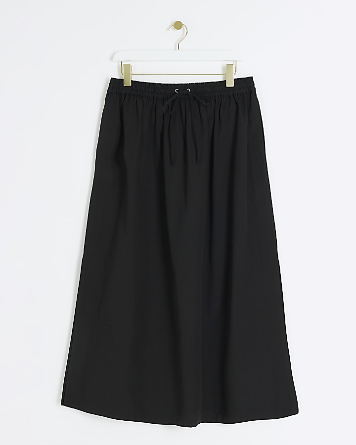 Petite black elasticated waist maxi skirt