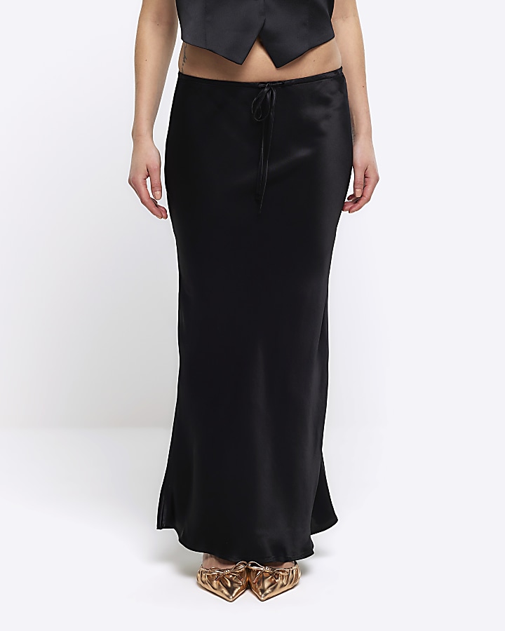 Petite black tie waist maxi skirt