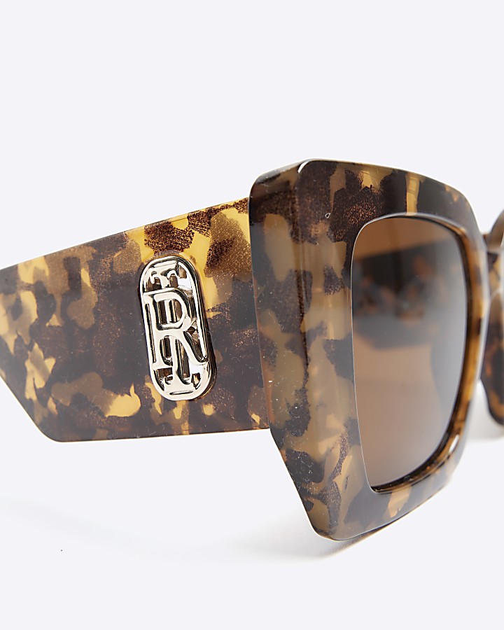 Black leopard oversized visor sunglasses