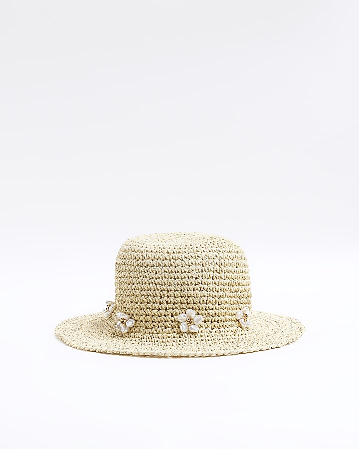 Beige straw bucket hat