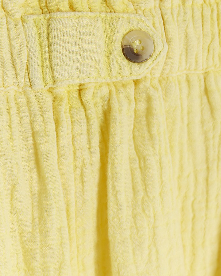 Yellow elasticated shorts