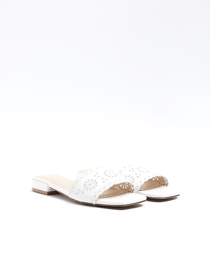 White floral cut out mule sandals