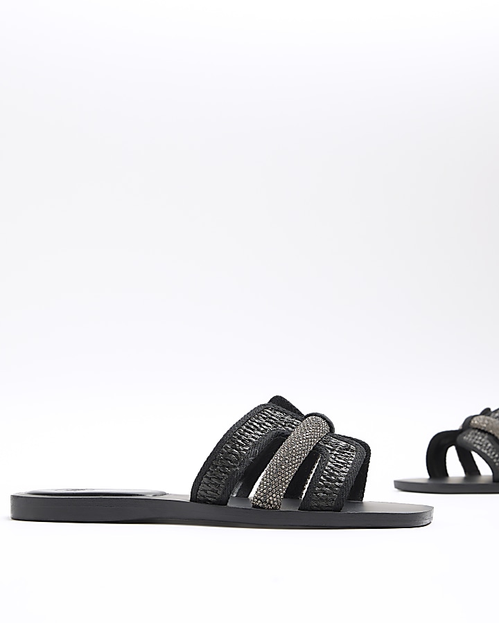 Black raffia flat sandals