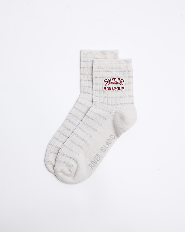 Cream embroidered ankle socks