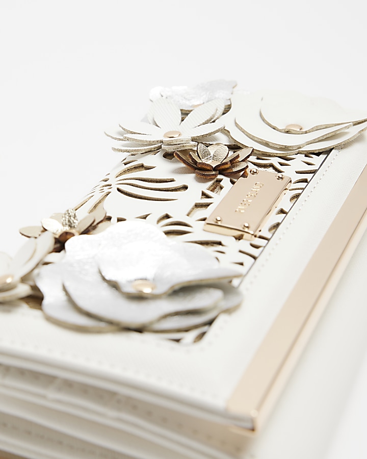 White floral detail purse