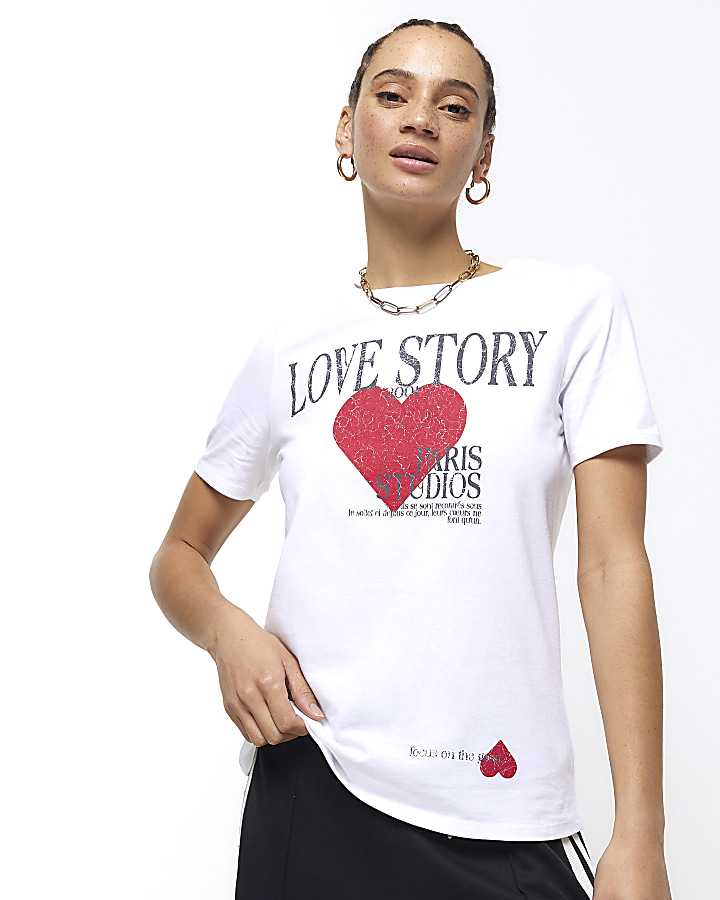 White heart graphic t-shirt