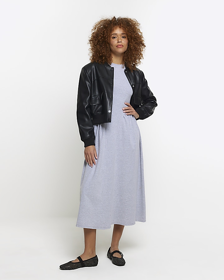 Grey t clearance shirt midi dress