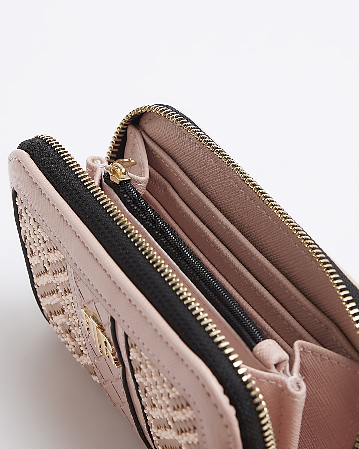 Pink chevron weave purse