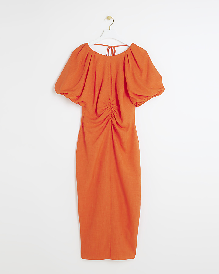 Coral ruched puff sleeve shift midi dress