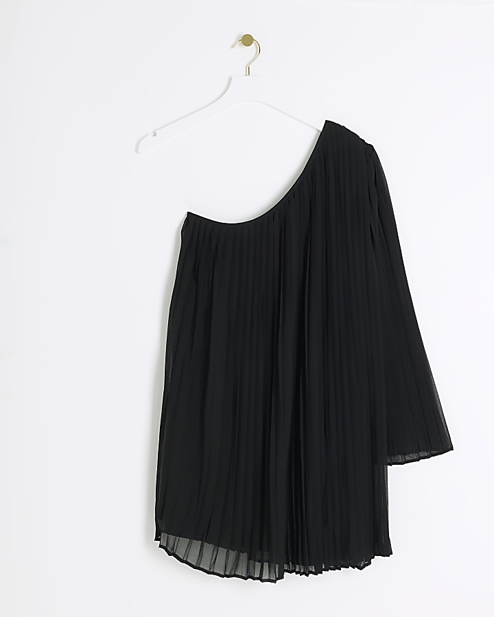 Black plisse one shoulder shift mini dress