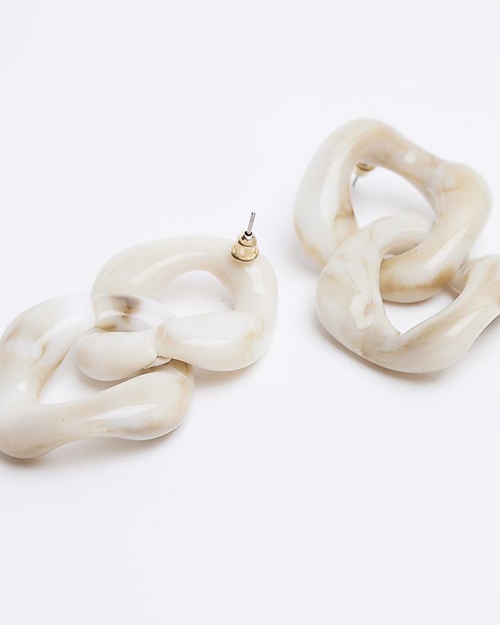 Cream resin chain link drop earrings