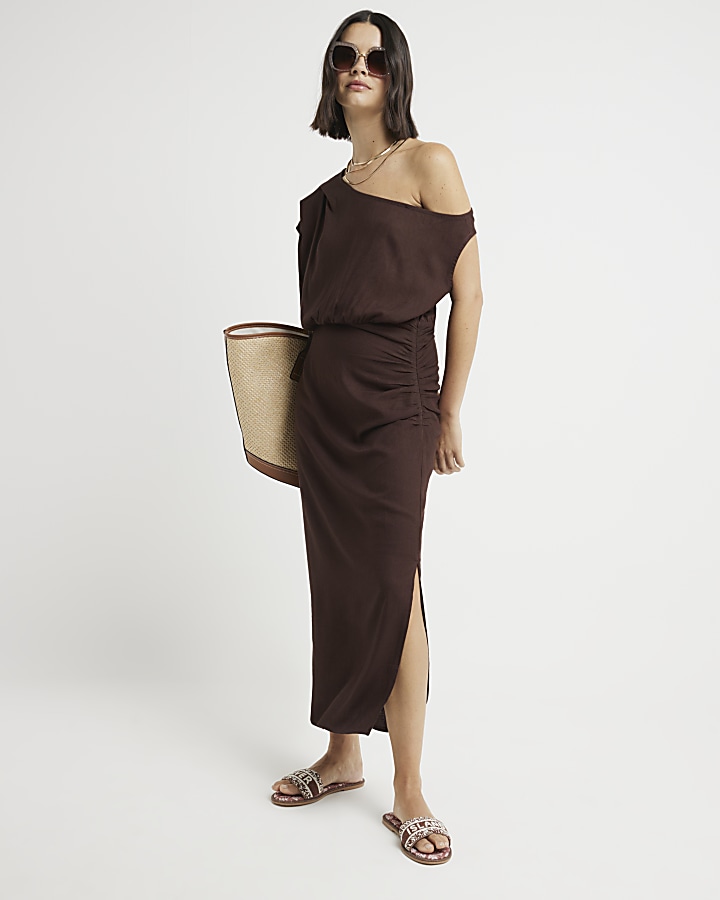 Brown linen blend ruched bodycon midi dress