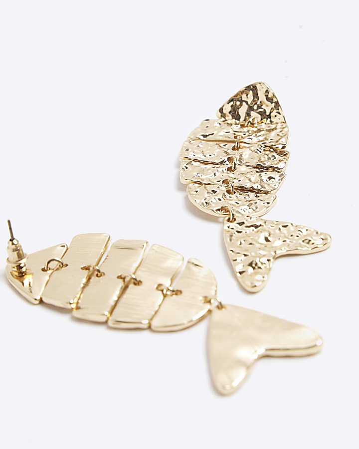 Gold colour fish detail earrings