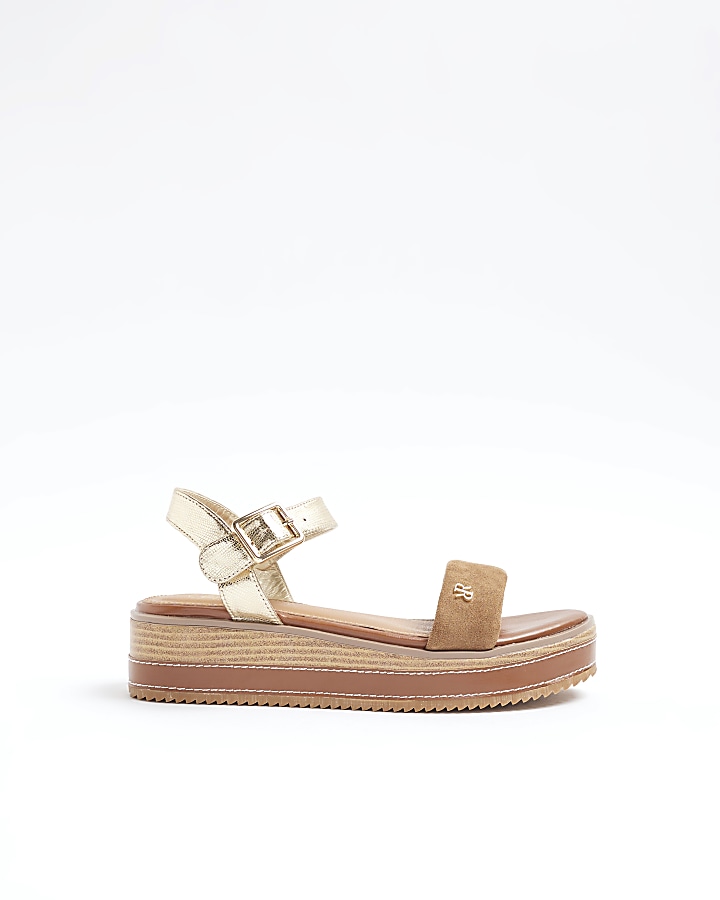 Brown strappy flatform sandals