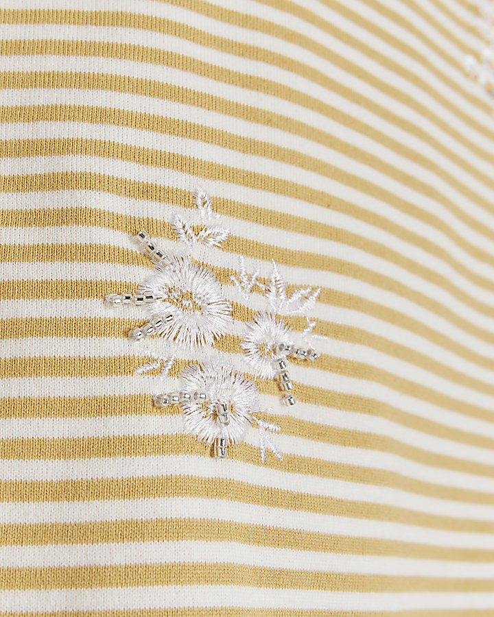 Yellow stripe embroidered cropped t-shirt