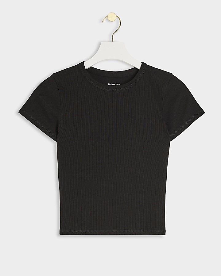 Black ribbed cropped t-shirt
