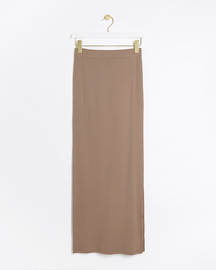 Beige ribbed maxi skirt