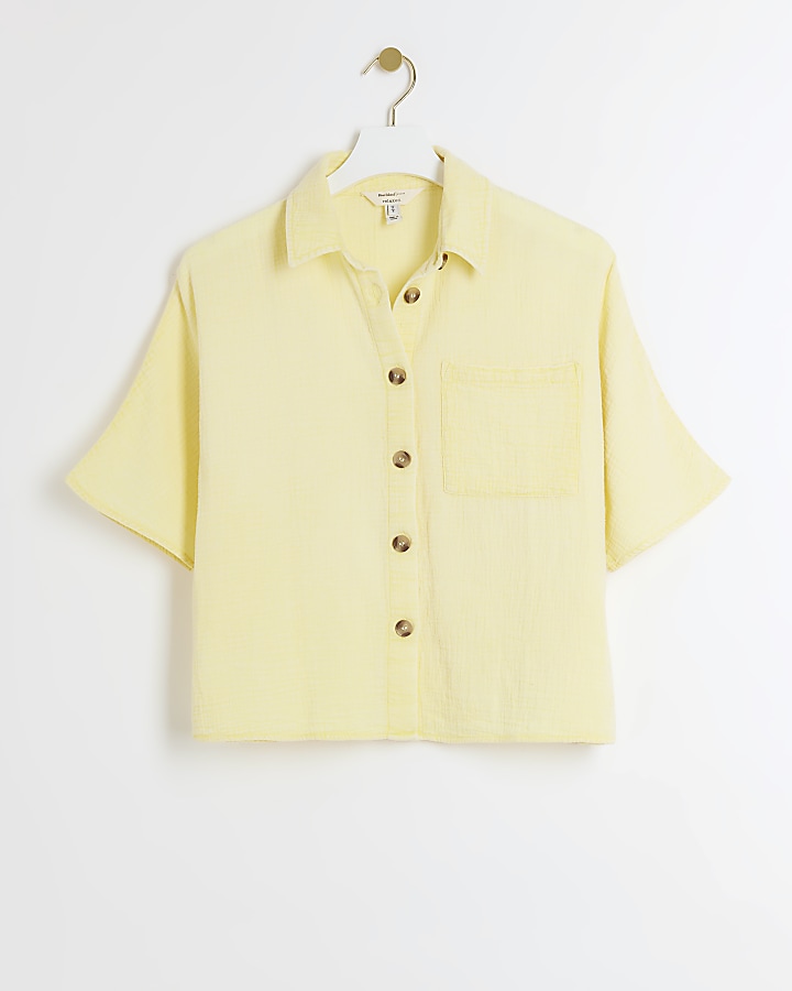 Yellow textured cropped shirt