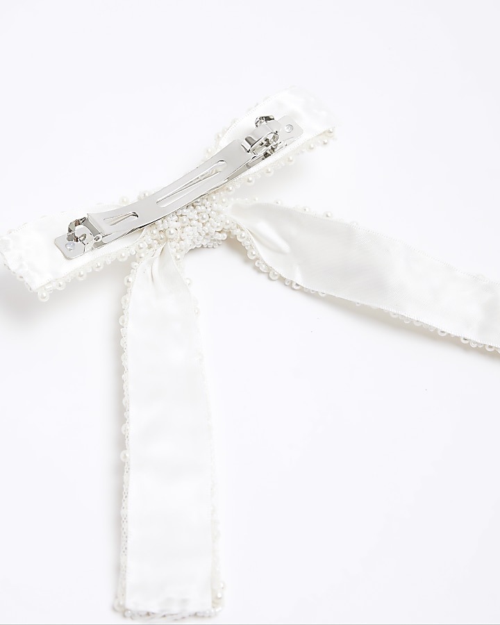 White beaded bow hair clip