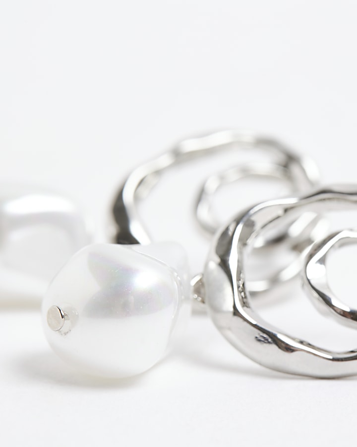 Silver Pearl Swirl Earrings