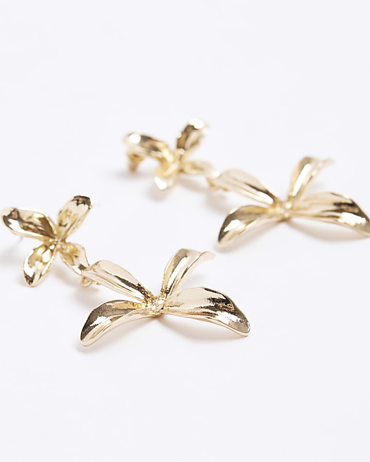 Gold colour flower drop earrings