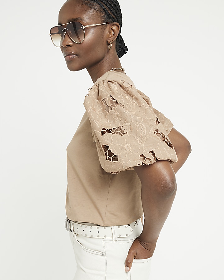 Beige floral puff sleeve top