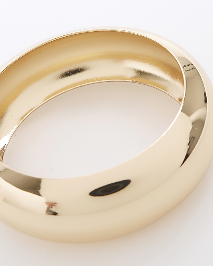 Gold colour smooth bangle bracelet