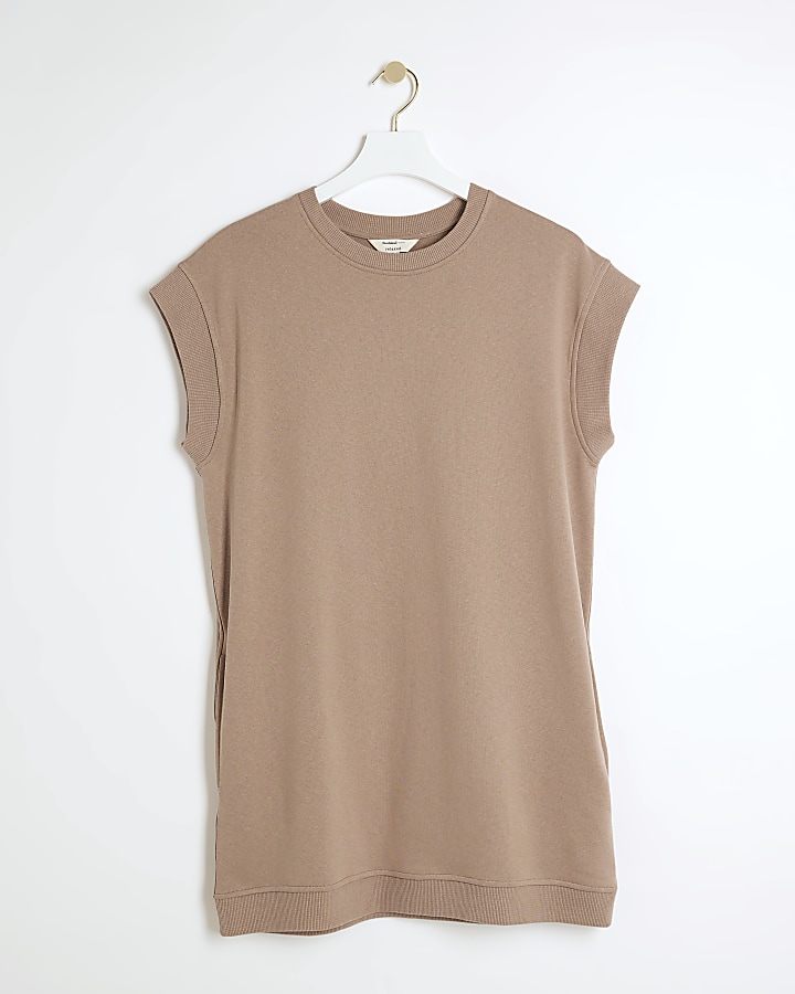 Brown sleeveless sweatshirt mini dress