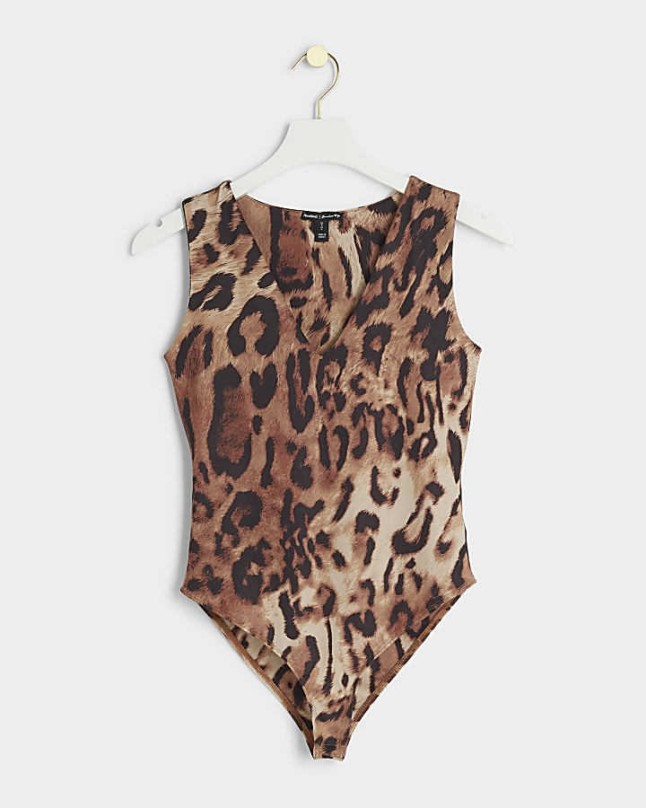 Brown leopard print v-neck bodysuit