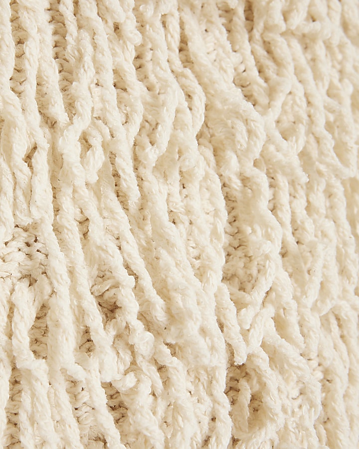 Cream knitted fringe gilet