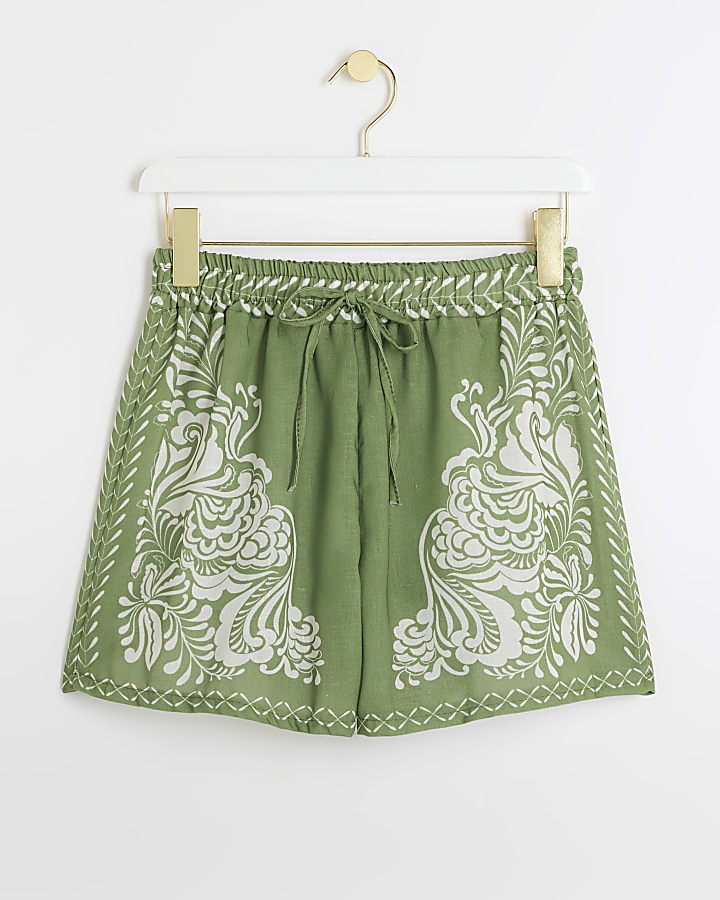 Green abstract printed shorts