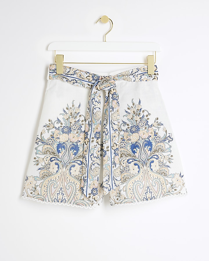 Green floral paisley tie waist shorts