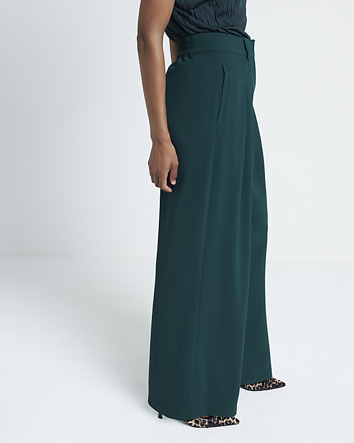 Green Loose Fit Pleated Trousers