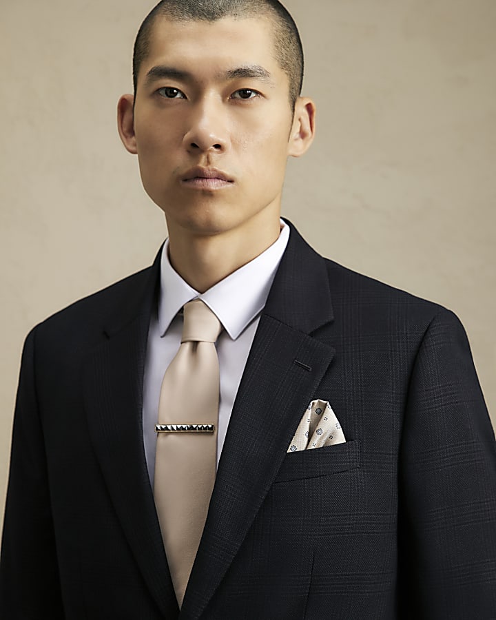 Beige Twill Tie And Printed Hanky Set