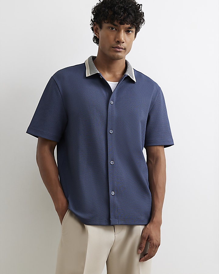 Blue Regular Fit Cotton Buttoned Shirt