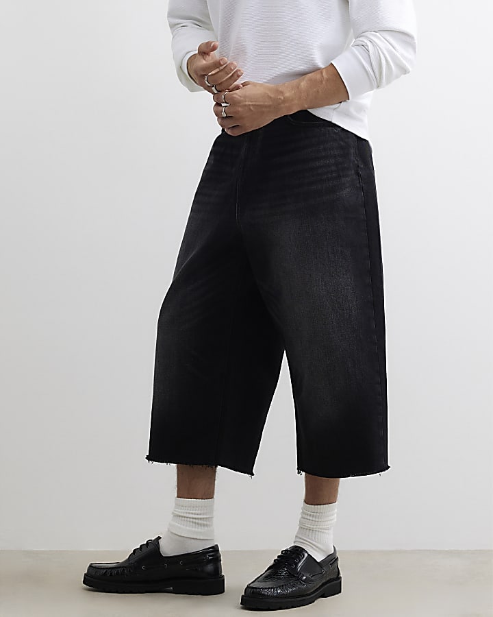 Black Extreme Baggy Jorts