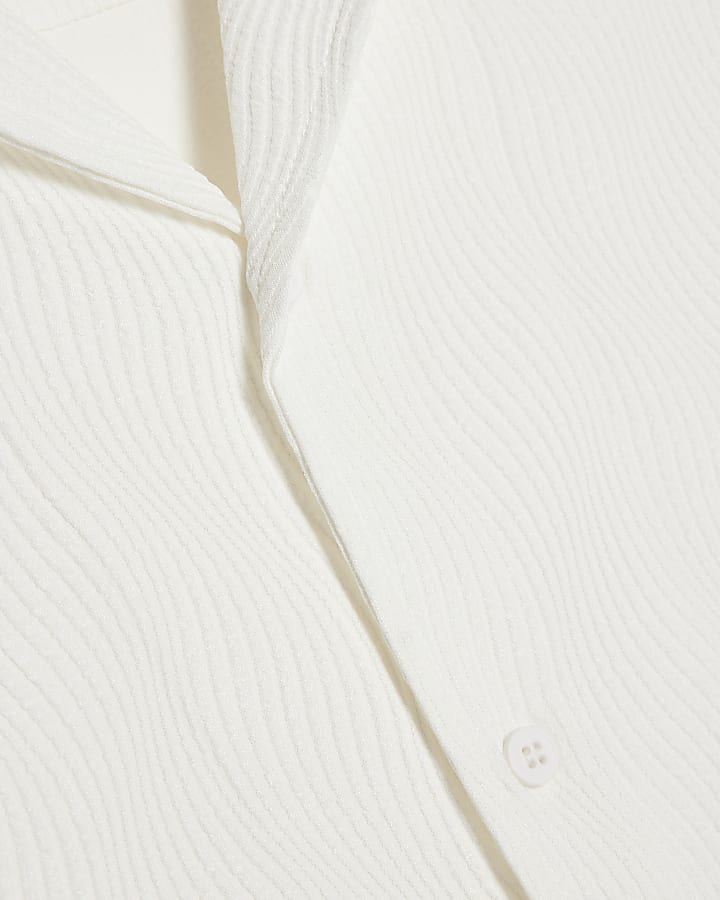 White Regular Fit Wavy Textured Shirt
